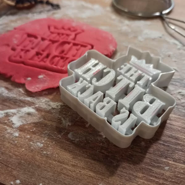 The Bitch is Back Divorced Cookie Cutter, Funny Divorce Figure - Model preview 1