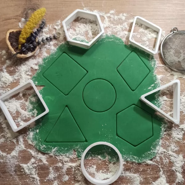 Basic Shaped Cookie Cutter Set, Clay-Fondant Cutters, Geometric - Model preview 4