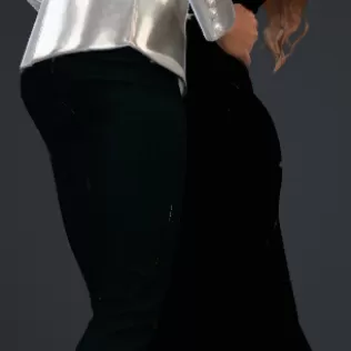 Paar umarmt sich und küsst sich - Model thumbnail 4