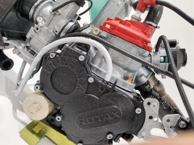 ROTAX FR 125 MAX EVO go kart engine 100 pieces - Model preview 15