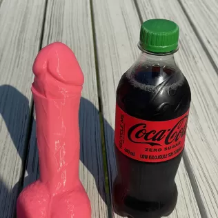 Penis Collapsing Sword - Model thumbnail 6