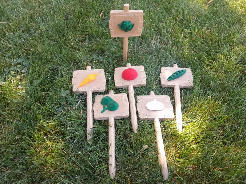Garden Sign and Attachments - Model preview 6