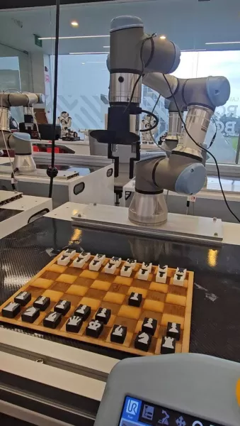 Robotic Chess Project: AI Vision Model & Code (UR3e) COMPLETED - Model preview 1