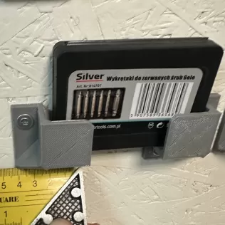 Garage box holder on the wall - Model thumbnail 5