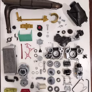 ROTAX FR 125 MAX EVO go kart engine 100 pieces - Model thumbnail 2