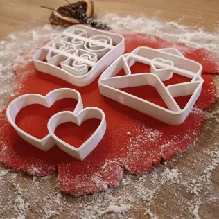 Love Cookie Cutter Set, Valentine’s Day Gift, Double Heart - Model thumbnail 7