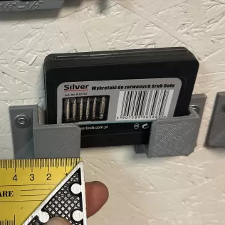 Garage box holder on the wall - Model thumbnail 4