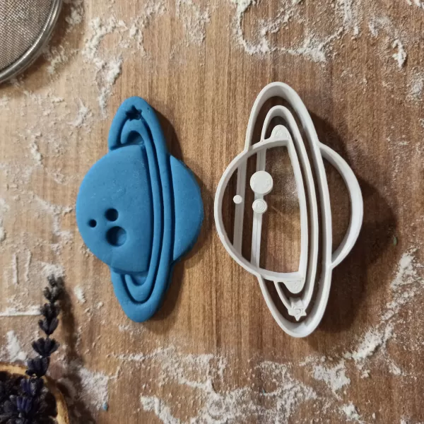 Ringed Planet Cookie & Clay Cutter, Gift for Space Lovers - Model preview 2