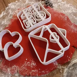 Love Cookie Cutter Set, Valentine’s Day Gift, Double Heart - Model thumbnail 6