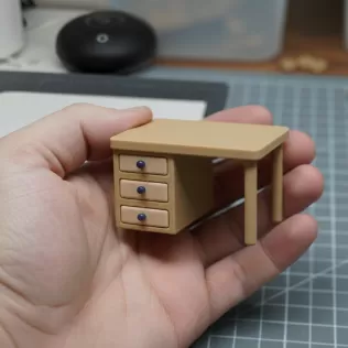 Office Table - Model thumbnail 1