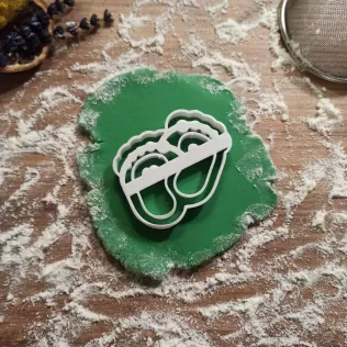 Baby Foot/Feet Cookie & Clay Cutter, Baby Shower Happiness - Model thumbnail 2