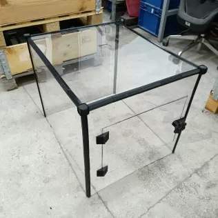 Universal display case. 3D printer display case - Model thumbnail 3