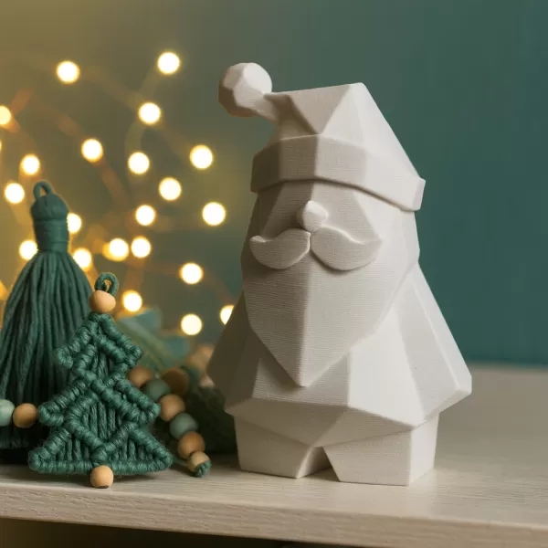 Low Poly Santa Claus Figure | Modern Geometric Christmas Decor - Model preview 2