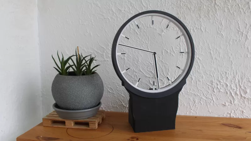 Hollow Clock - Model preview 1