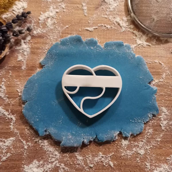 Dog Face Paw Cookie Cutter with Heart, Dog Birthday Gift - Model preview 1