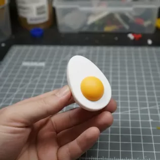 Egg - Model thumbnail 1