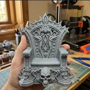 Cursed thron - Model thumbnail 4
