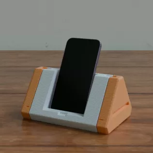 Cyberpunk Phone Dock – 3D Printed Futuristic Smartphone Stand - Model thumbnail 4