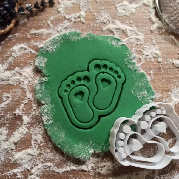 Baby Foot/Feet Cookie & Clay Cutter, Baby Shower Happiness - Model preview 1