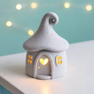 Mushroom House Candle Holder | Magical Christmas Decor | Cozy - Model thumbnail 2