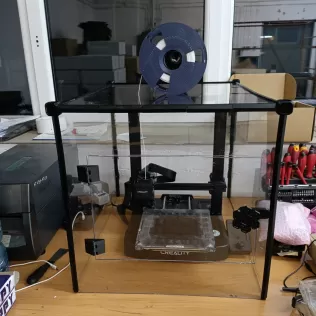 Universal display case. 3D printer display case - Model thumbnail 1