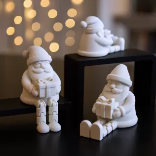 Flexi Santa Claus with Gift | Sitting Christmas Articulated - Model thumbnail 3