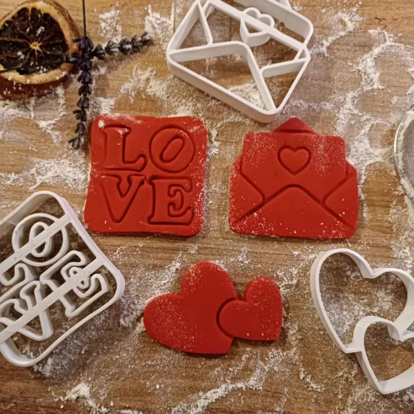 Love Cookie Cutter Set, Valentine’s Day Gift, Double Heart - Model preview 2