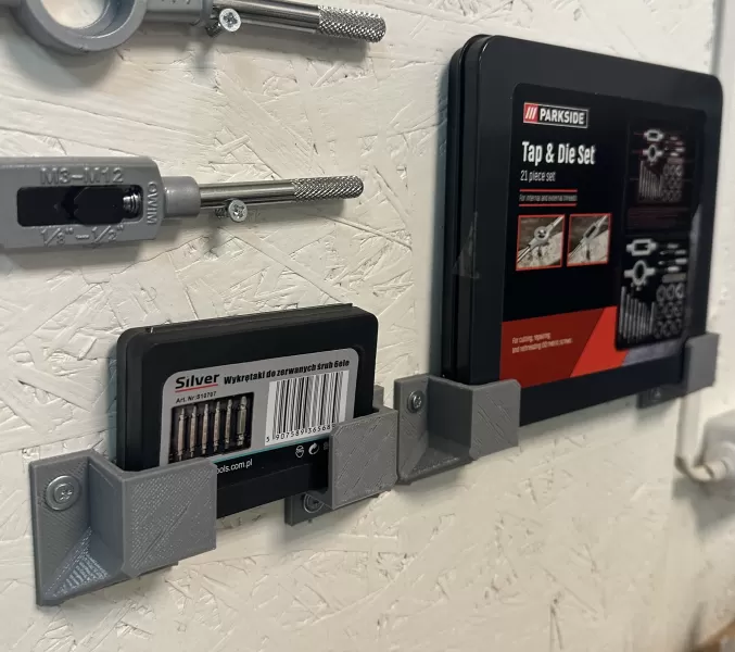 Garage box holder on the wall - Model preview 1