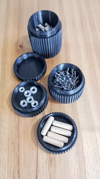 Infini-tainer (modular screwable storage system for small parts) - Model preview 3