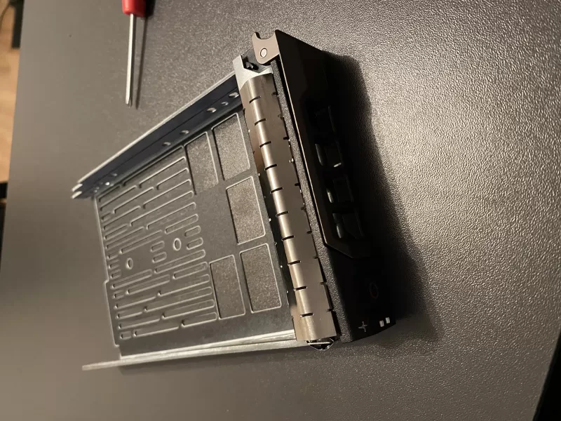 10Inch Rack HDD Mount + Raspberry Pi 4b / NAS - Model preview 6