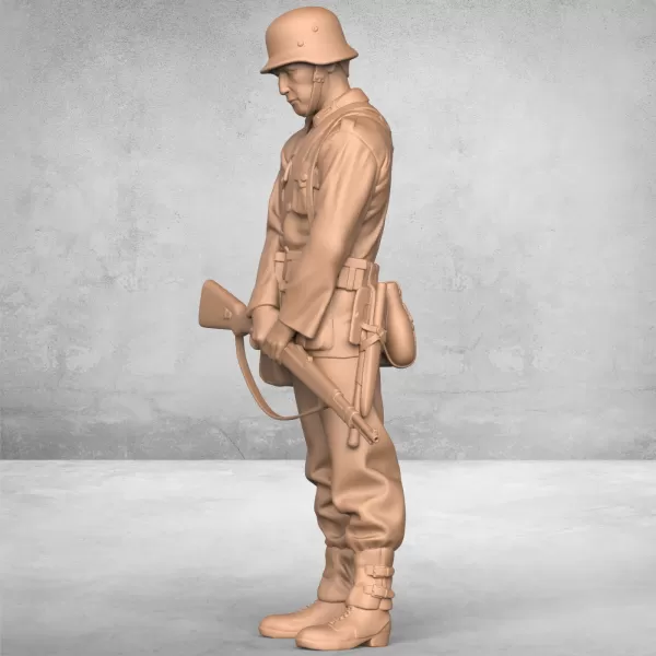 Praying Army Soldier Statue - Model preview 3