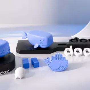Docker Inspired Collectible Set - Model thumbnail 3