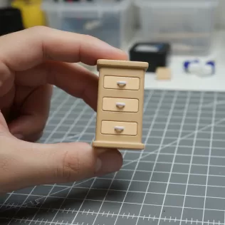 Wardrobe - Model thumbnail 1