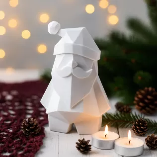Low Poly Santa Claus Figure | Modern Geometric Christmas Decor - Model thumbnail 3